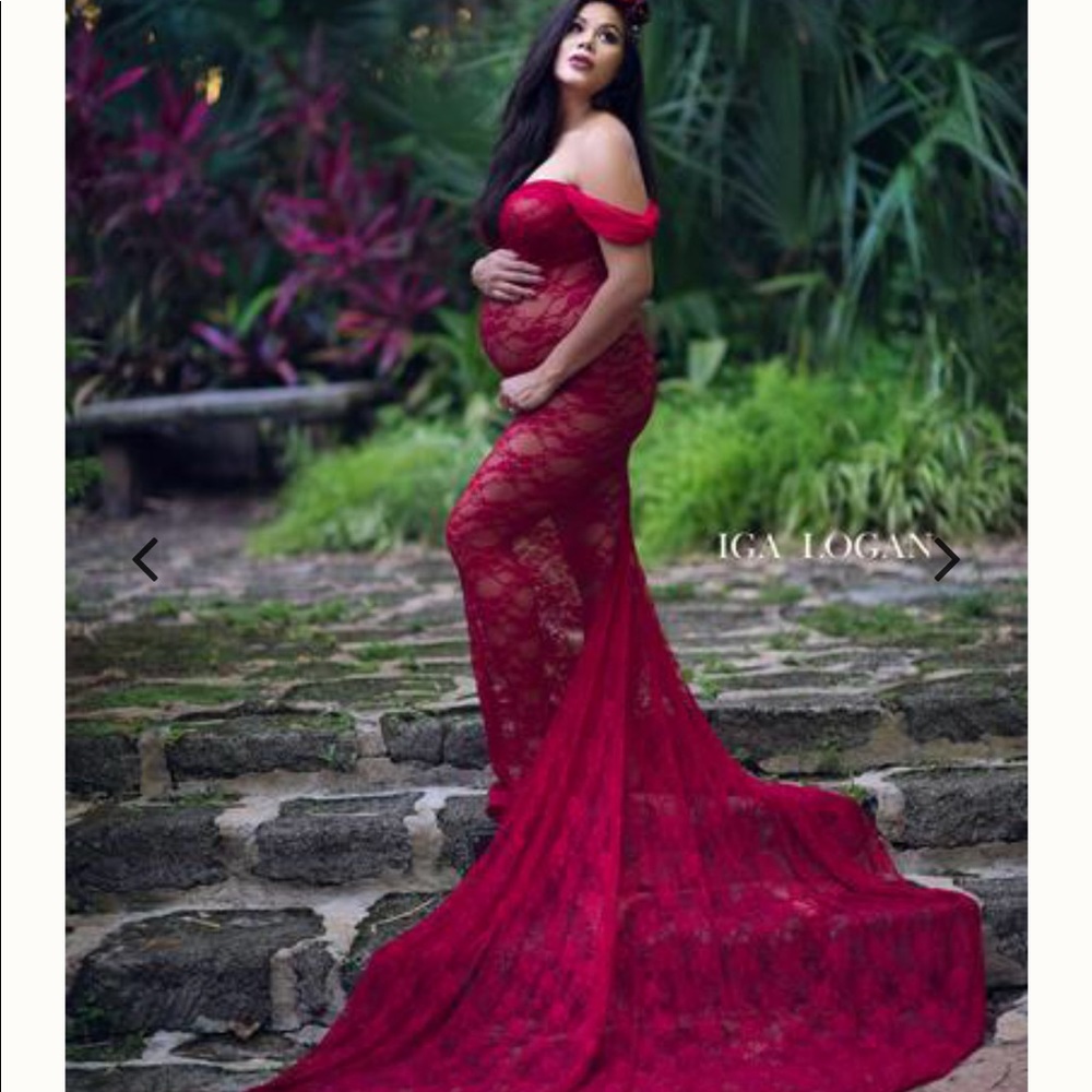 Red maternity gown